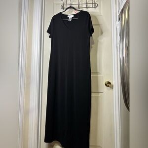 Jones New York Black V-Neck Maxi Dress size L